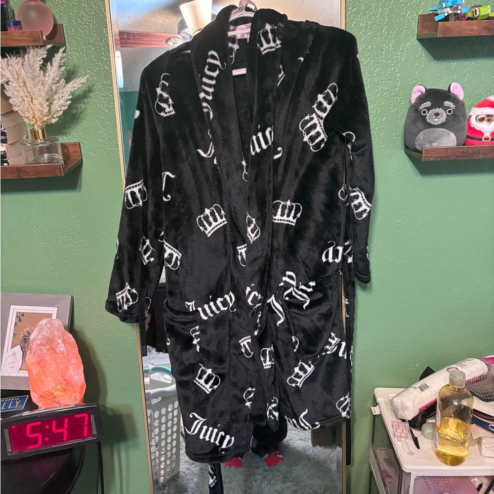 juicy couture robe